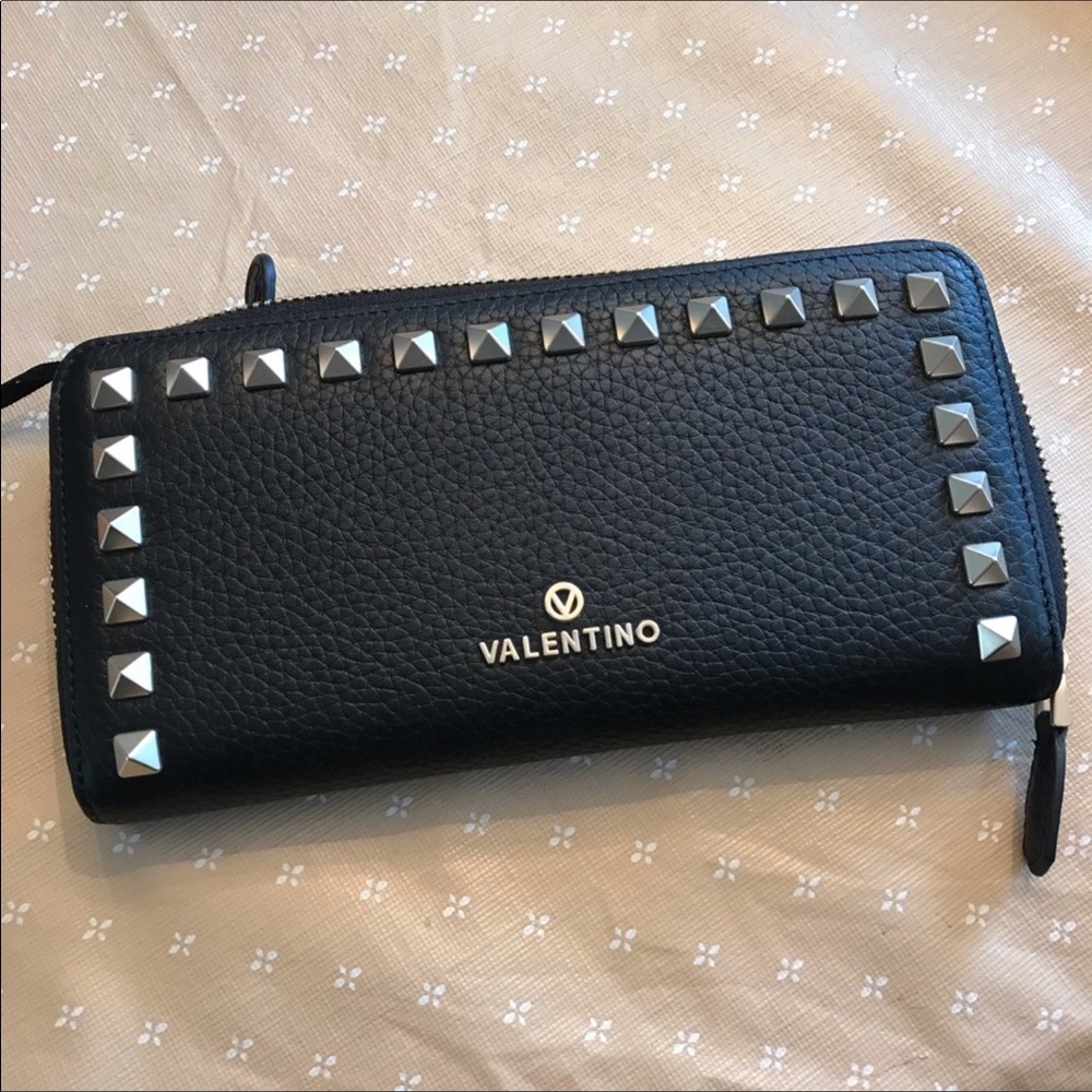 Valentino Wallet